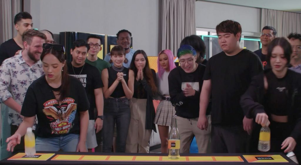 Screenshot of Good Game players